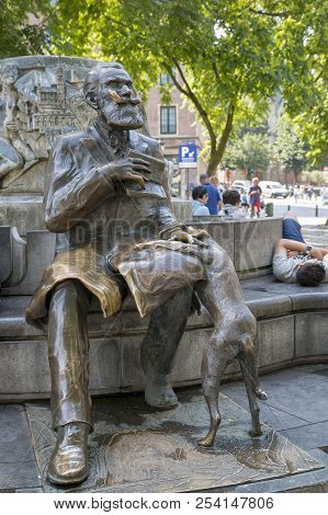 Brussels, Belgium - July 04, 2018: Monument To The Mayor Of Brussels Charles Buls