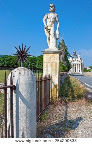 Maser, Italy - May 8, 2011: The Sculptures In Front Of The Temple Of Villa Barbaro, Architect Andrea