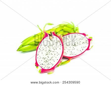 Raw Dragon Fuit,dragon Fuit Fresh Isolated On White Background