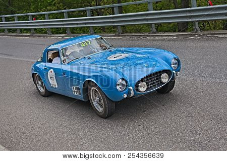 Passo Della Futa, Fi, Italy - May 18, 2013: Crew On A Vintage Racing Car Ferrari 250 Gt Lwb Tdf(1956