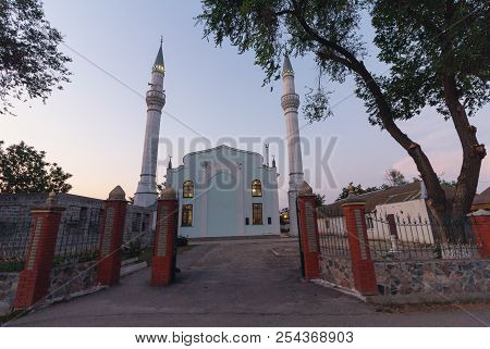 Novoalekseevka, Ukraine - August 07, 2018: Minarets Of The Mosque Of Adzhy Belyal Dzhami At Sunset