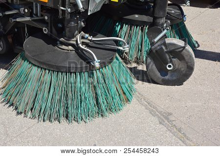Street Sweeper Machine Fow Washing And Cleaning Asphalt Road. Street Cleaning.