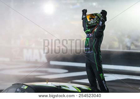 August 18, 2018 - Bristol, Tennessee, USA: Kurt Busch (41) celebrates his 6th victory  at the Food City 300 at Bristol Motor Speedway in Bristol, Tennessee.
