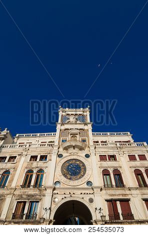 Venice, Italy - December 25: Beautiful Old Clocktower, Built At The End Of 15th Century At The Entra