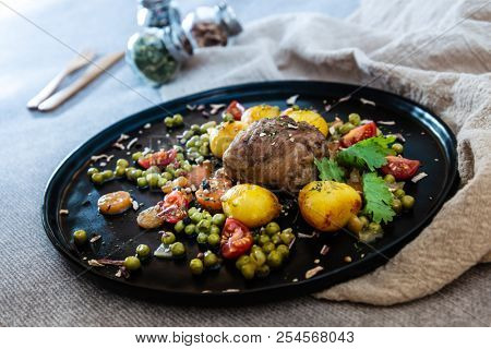 paupiette of veal rolls with Vegetable Planter