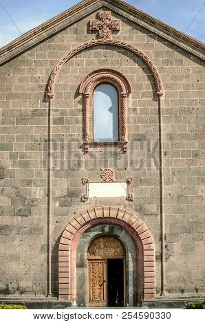 Oshakan,armenia,19 Februar,2018:pink Openwork Arches Over The Front Door, Over Window And Patterned 