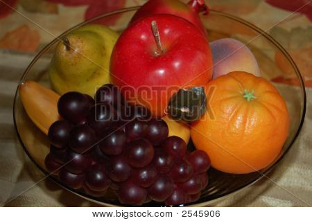 Пластиковые фрукты