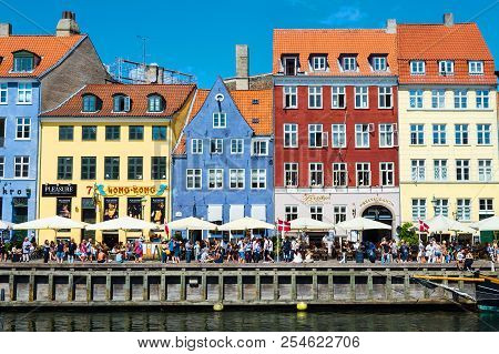 Copenhagen, Denmark - July 13, 2018. Streets Of Copenhagen. Beautiful Colorful Houses On The Canal. 