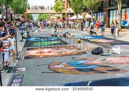 Redmond, Wa. /  Usa - August 19th 2018: Spectators Enjoy Art At The Chalkfest Event In Redmond, Wash
