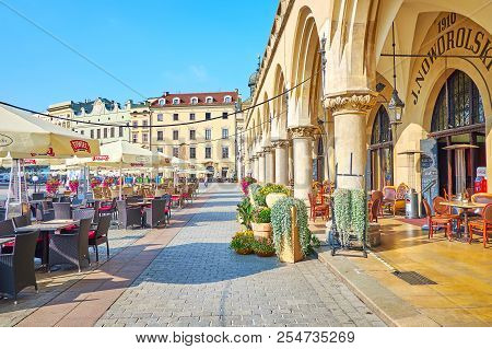 Krakow, Poland - June 11, 2018: Walking In Old Krakow Is Posible To Find Cozy Cafe With Great View O