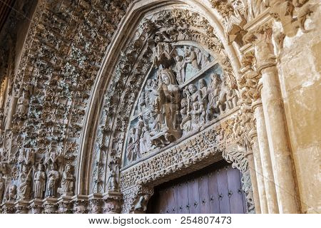 Detail Of The Entrance Frieze To Saint Mary The Real Church In Teobaldos Square, City Of Olite. Nava