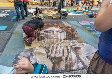 Redmond, Wa. /  Usa - August 19th 2018: An Artist Works At The Chalkfest Event In Redmond, Washingto