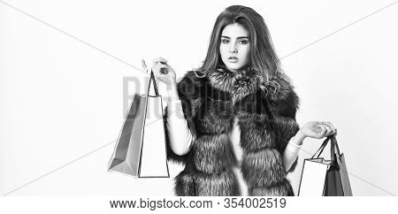 Lady Hold Shopping Bags. Discount And Sale. Fashionista Buy Clothes On Black Friday. Girl Makeup Fur