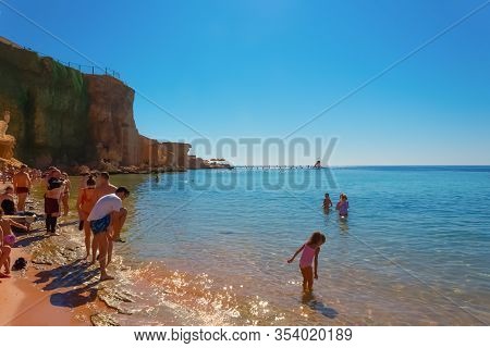 Sharm El Sheikh, Egypt - February 13, 2020: People Resting At El Fanar Beach In Egypt