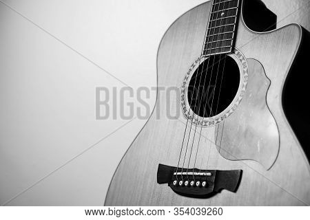 Acoustic Guitar That Is Classic And Beautiful