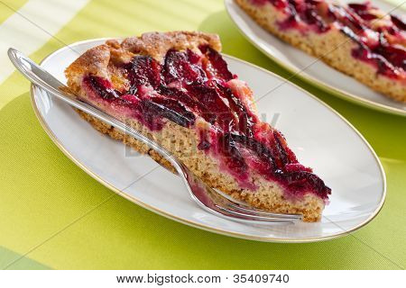 Délicieux gâteau prune