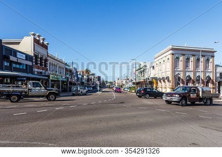 Townsville, Autralia - May 26th 2015: Traffic Crossing Flinders Street. The Town Is On The Coast In 