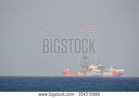Las Palmas De Gran Canaria. Gran Canaria. Canary Islands. Spain. August 20, 2019: Seascape With A Sh
