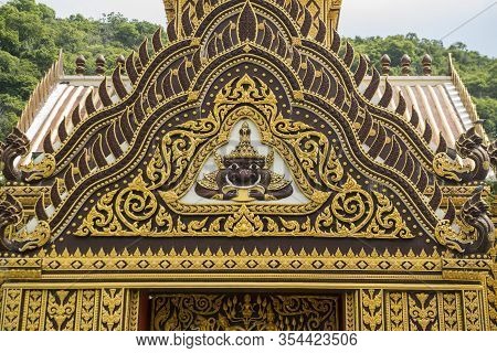Asia Thailand Hua Hin Wat Khao Ka Lok