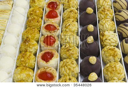Panellets