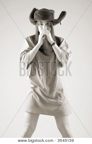 ผู้หญิงในหมวกตลก