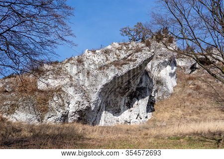 Góra Zborów (berkowa Góra) - A Rocky Hill Within The Village Of Podlesice In The Śląskie Voivodeship