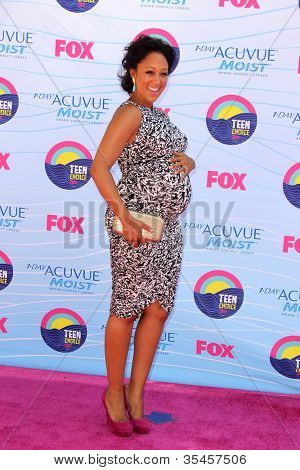 LOS ANGELES - JUL 22: Tamera Mowry ankommer til 2012 Teen Choice Awards på Gibson amfiteater på