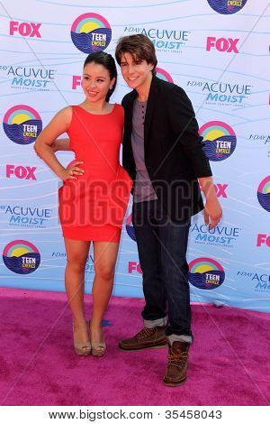 LOS ANGELES - JUL 22: Cierra Ramirez ankommer til 2012 Teen Choice Awards på Gibson amfiteater 