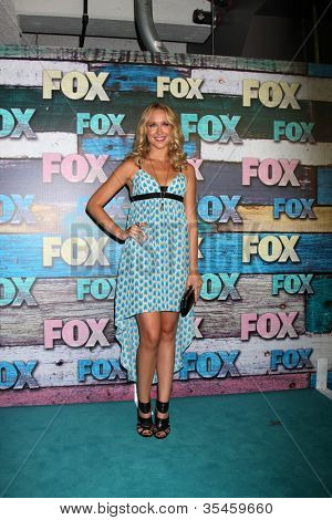LOS ANGELES - 23 lipca: Anna Camp przybywa w stronę FOX TCA lato 2012 w Soho House na 23 lipca, 