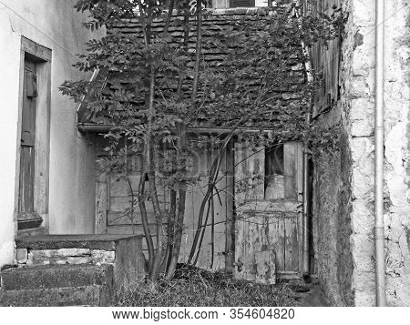 Poor Motives And Humble Scenes From One Of The Richest Countries In The World - Balzers, Liechtenste