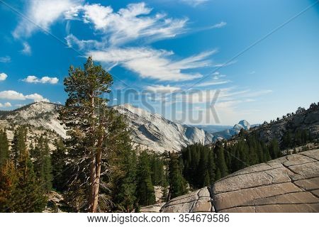 View From Olmsted Point In Yosemite National Park. Scenic Pullout Area & Short Trail Offering Views 