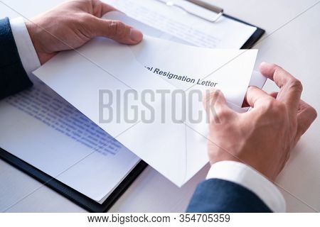 Employees Who Intend To Quit Work With Resignation Letters For Quit Or Change Of Job Leaving The Off