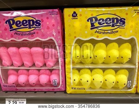 Orlando,fl/usa-3/7/20: The Peeps Marshmallow Chicks And Easter Candy Aisle Of A Publix Grocery Store