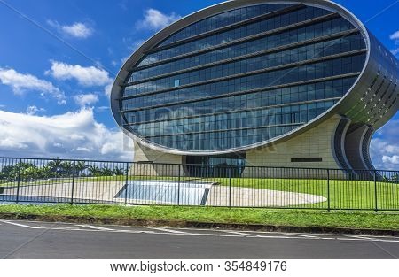 Mauritius, December 2019 - Ellipse Shaped Building Of Mauritius Commercial Bank, One Of The Oldest B