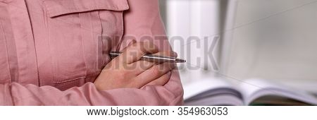 Close-up Of Hand Of Female Chief Executive Officer. Businesslady Discussing Stipulation Of Contract 