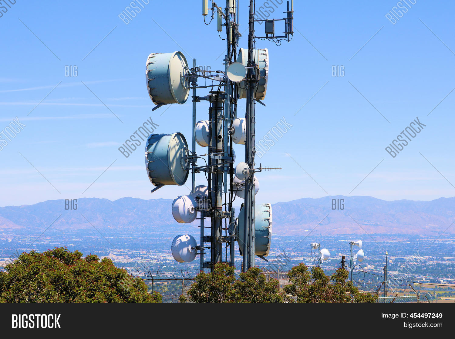 Cell Tower Electronic Image & Photo (Free Trial) Bigstock