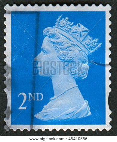 UK-เซอร์กา 1989:A แสตมป์ที่พิมพ์ในประเทศอังกฤษแสดงรูปของ Elizabeth II เป็นพระมหากษัตริย์รัฐธรรมนูญของ 16 