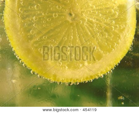 Citron med bobler