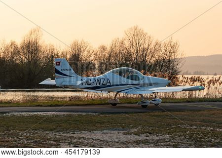 Wangen-lachen, Switzerland, March 27, 2022 Breezer B600 Propeller Plane In The Evening On A Small Ai