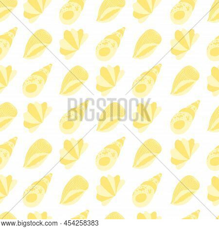 Pattern With Yellow Seashell