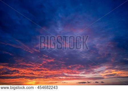 Red Fire Blood Sunset Sky Cloudscape Beautiful Phenomenon Nature Background