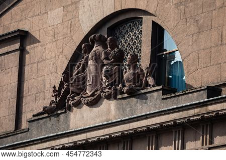 Lithuanian State Symbols - The Columns Of Gediminas And Vytis On The Pediment Of The Bank Of Lithuan