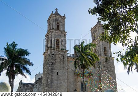 Spanish Cathedral Iglesia De San Servacio In The City Center Of Valladolid Mexico. The Facade Of The