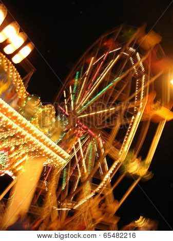 night-time funfair blur