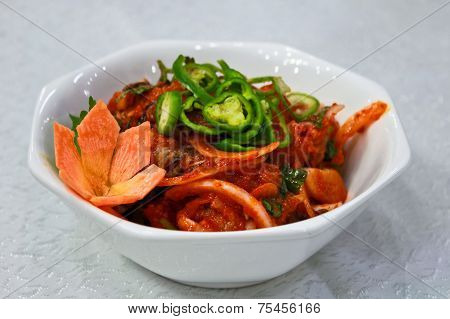 Asian Hot Salad
