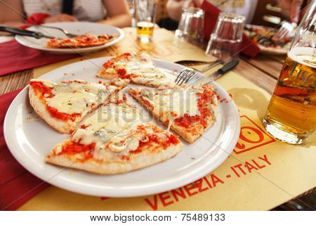Italy pizza