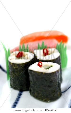Rotoli e sushi di tonno