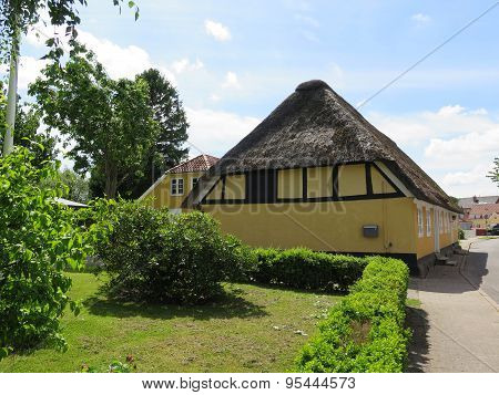 Thatched House