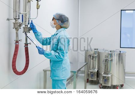 Operator Checks Image & Photo (Free Trial) | Bigstock