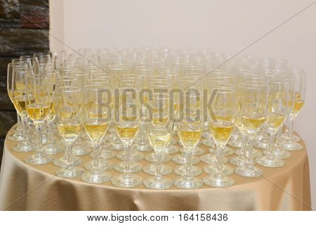 Restaurant champagne glasses arrangements for wedding reception